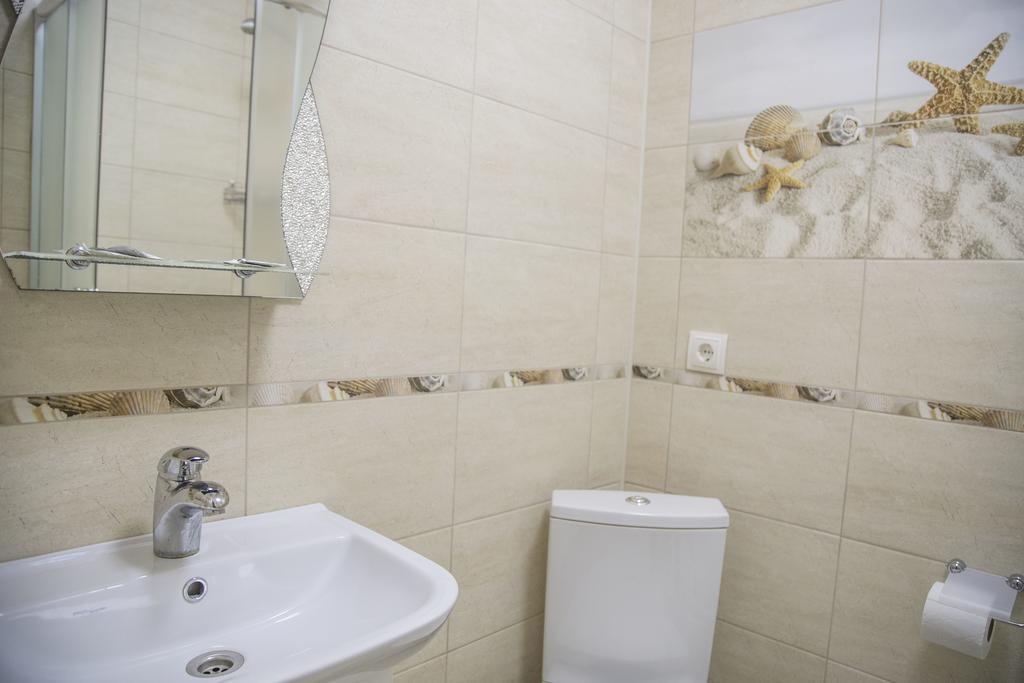 Mirage Hotel Берегово Екстериор снимка